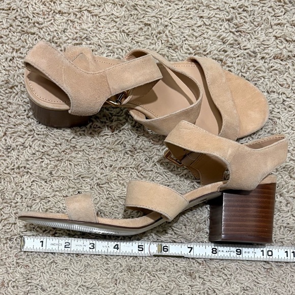 J Crew Three Strap Stacked Heel Sandals in Suede Pale Mocha Size 9 - Picture 14 of 14